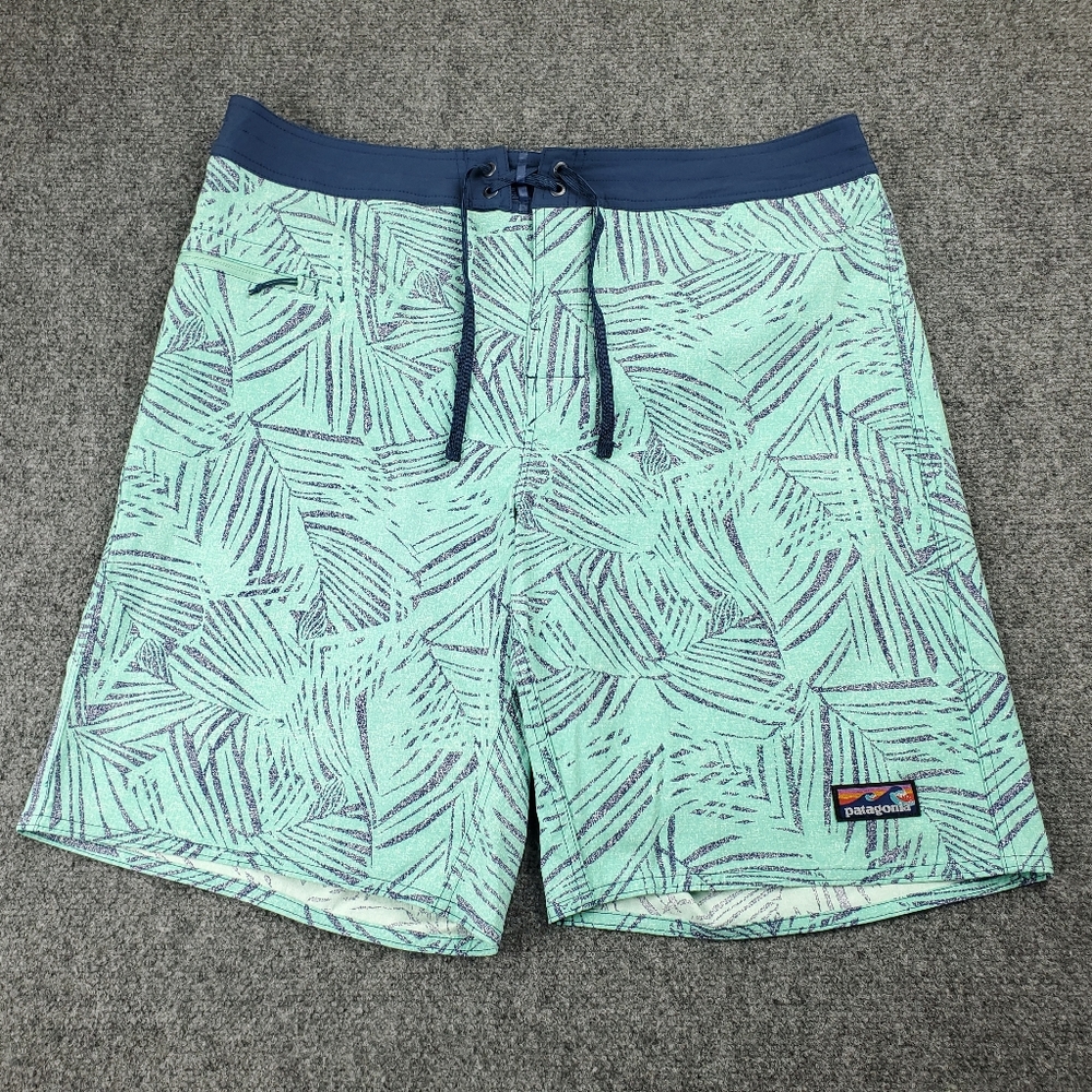 Patagonia Wavefarer Board Shorts Mens 38 Palm Leaf Rain Fern Unlined Swim Trunks